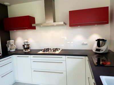 Notre zone d'activité pour ce service Conception de parois de douche anti-calcaire pour salles de bain à